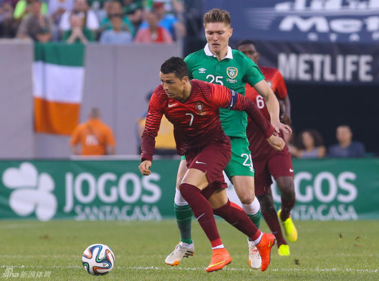 ��������������C��Ϊ���ģ�����Լ��ı�·ս��