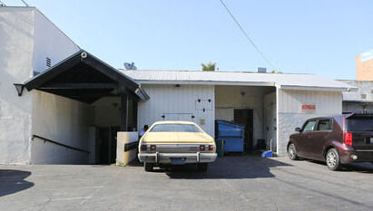 《变形金刚》前男主随地小便举止频雷人