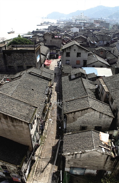 瓯江口的龙湾 两条老街两相依