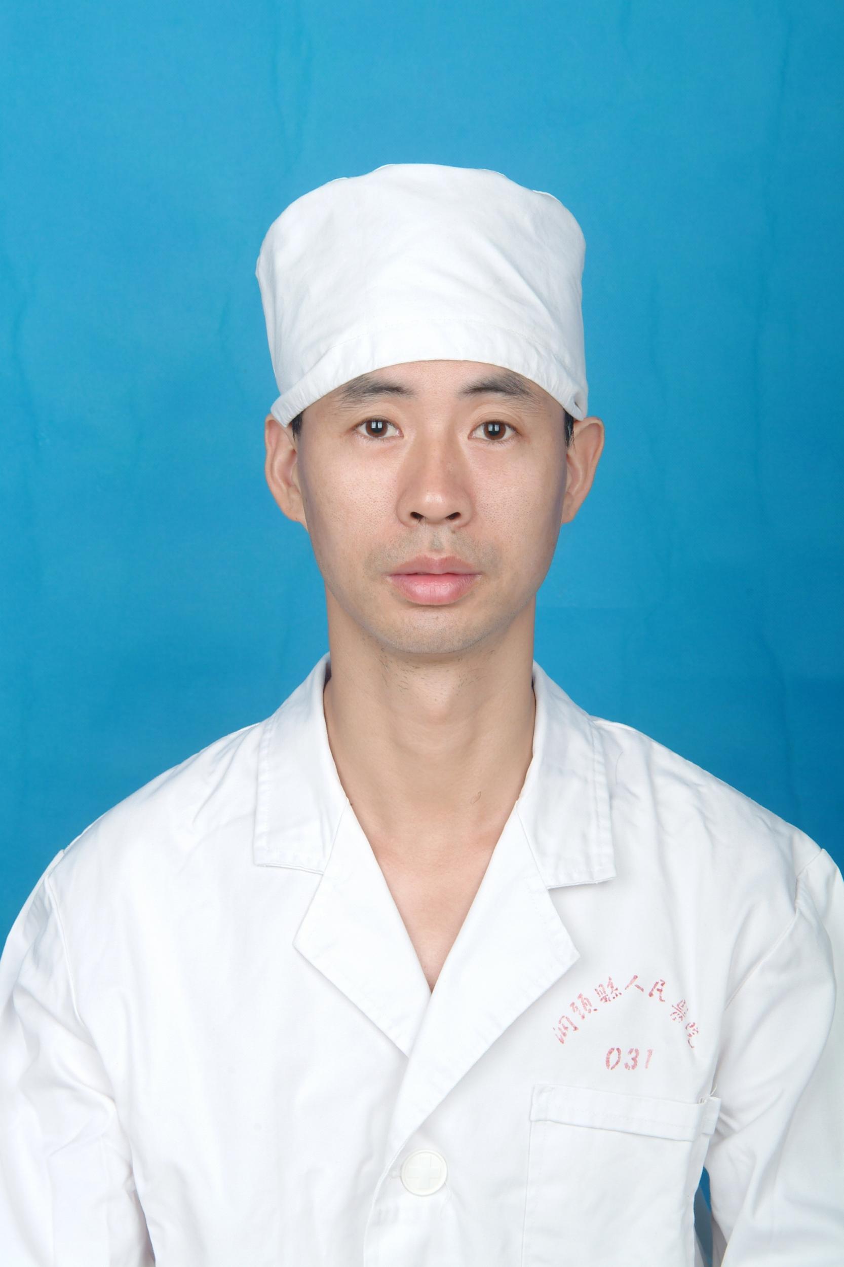 最美医生事迹简介--郭丁伟