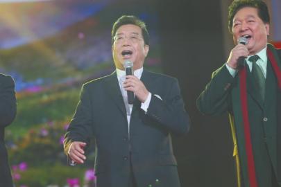 李双江再登台商演受拥戴 故交证离婚系谣言