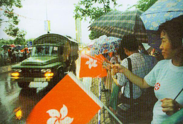 ��ۻ�����25���꣺פ�۲�����ʵ��Ӯ��ͬ