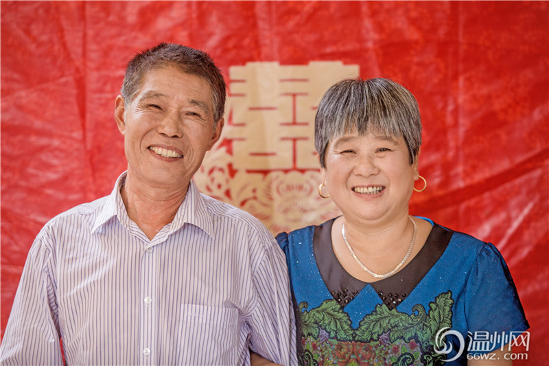 亲近水源地爱心献库区文成黄坦老人金婚纪念照