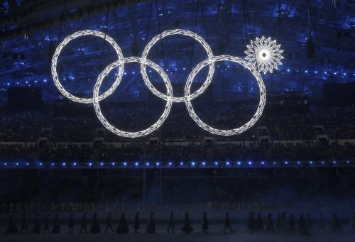 索契冬奥会开幕式疑现乌龙:奥运五环变四环(图)