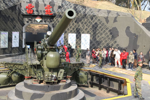 金门新春"重炮巡礼" 驻军部队"秀"火炮(图)